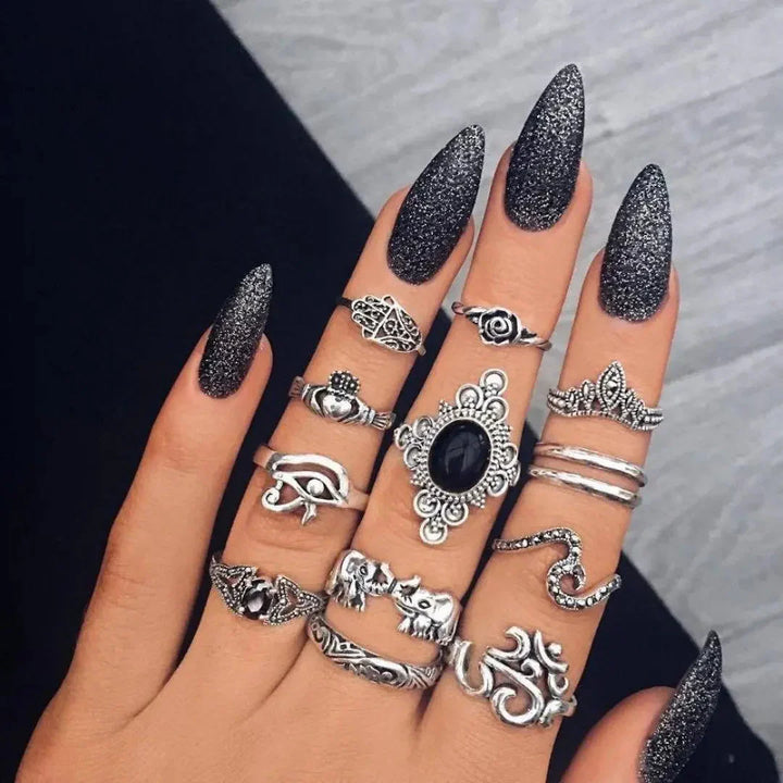 8 to 12 Piece Ring Set