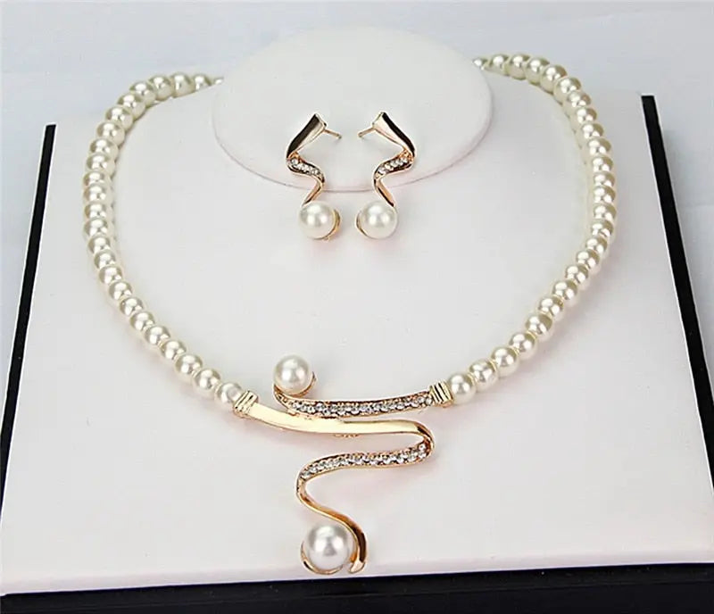 Natural Pearl Necklace and Earrings Set
