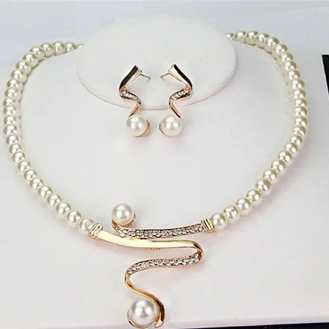 Natural Pearl Necklace and Earrings Set