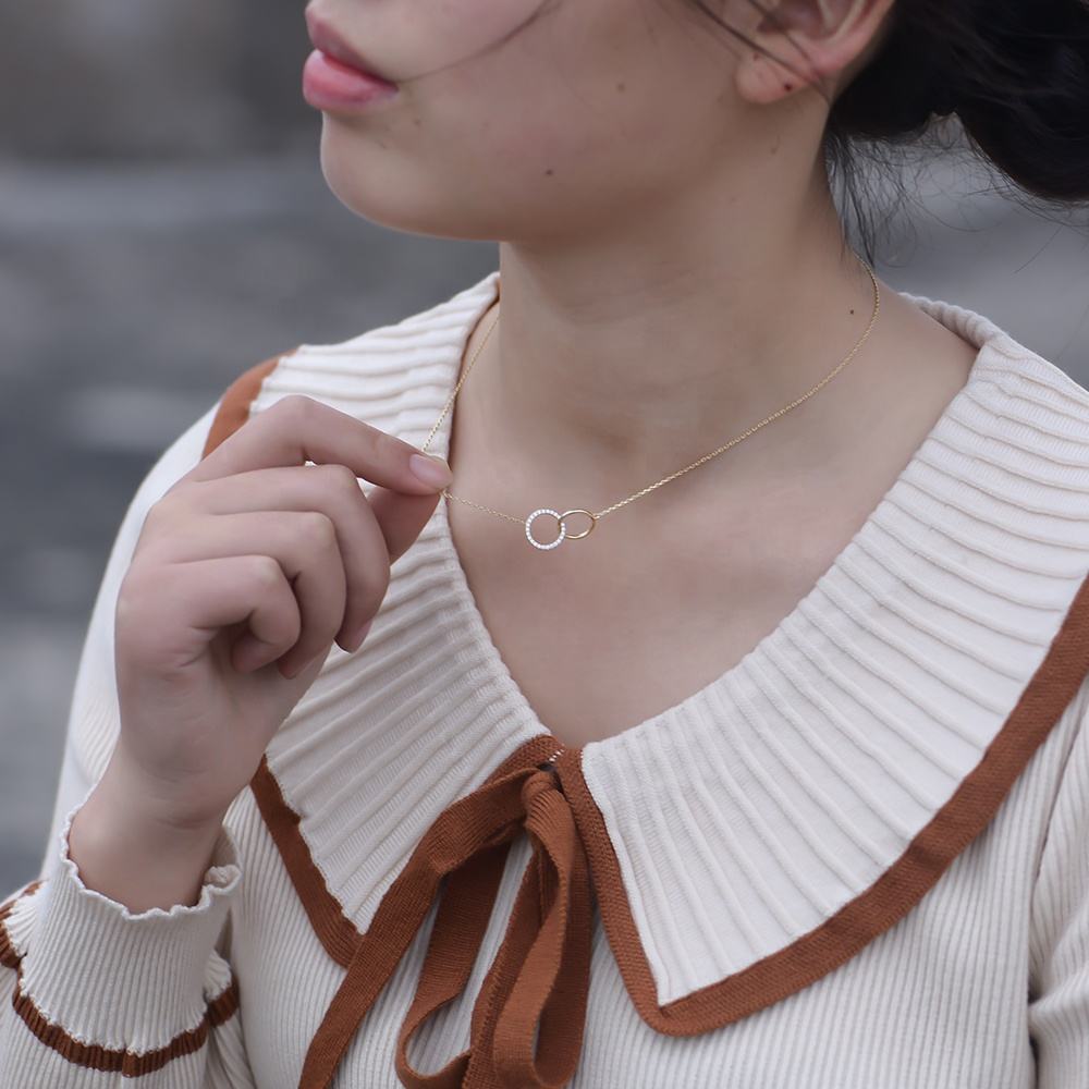 Round Cubic Zirconia Gold Necklace 18K