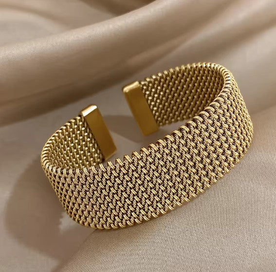 Vintage Open Woven Mesh Bracelet