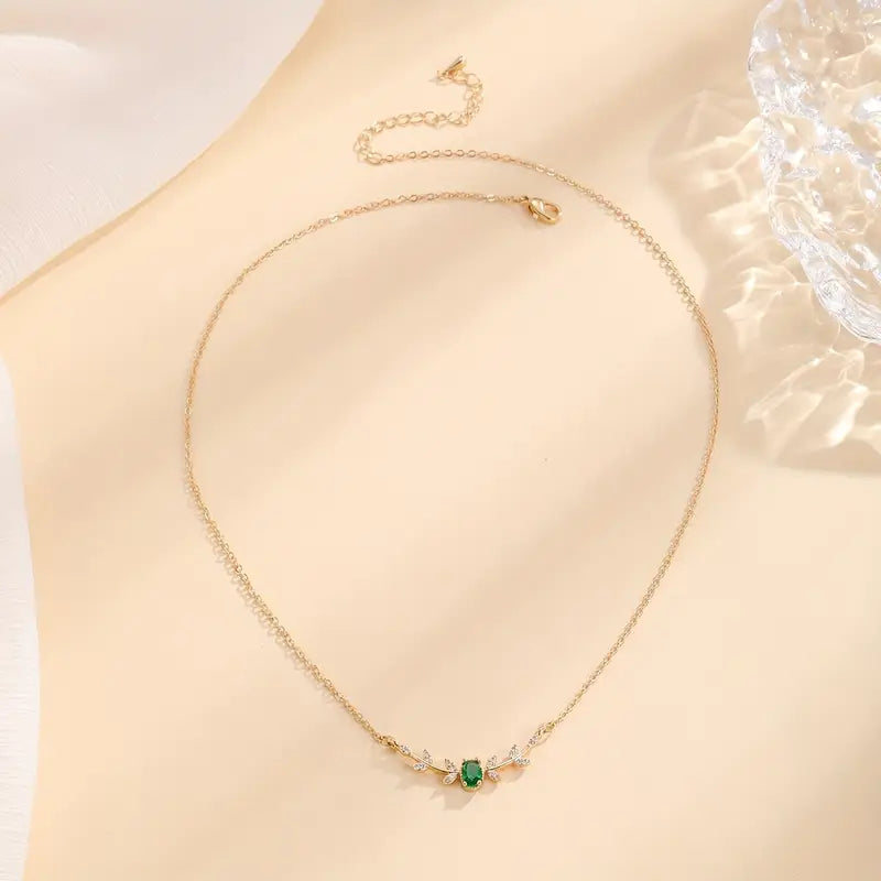 Amira Valmorin Emerald Gold Necklace