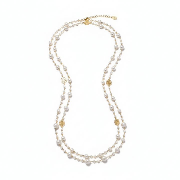 Chic Gold Pearl Necklace