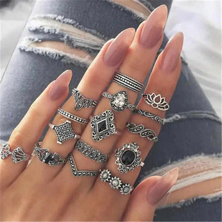 8 to 12 Piece Ring Set